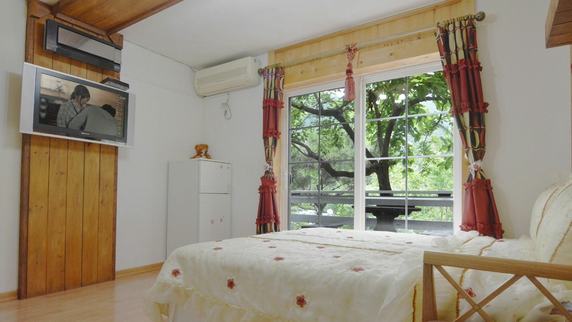 Sicily Pension Хончхон Экстерьер фото